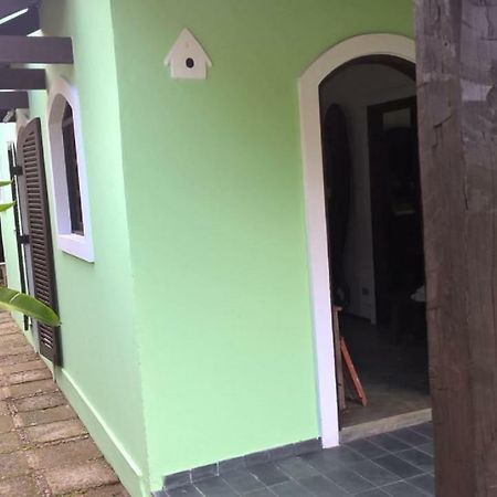 Appartamento Casa, quarto inteiro e quarto compartilhado Juréia Esterno foto